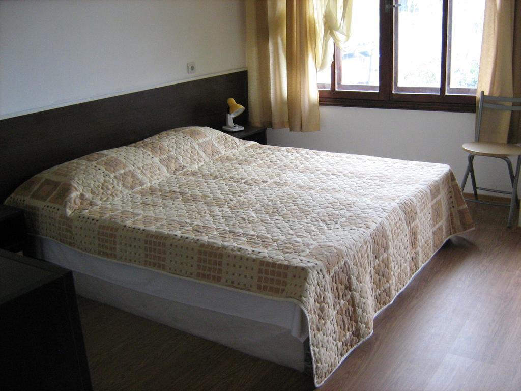 Guestrooms Ross Veliko Turnovo Ruang foto
